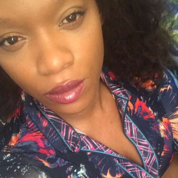 Meet your Posher, Alex - Picture 1 of 1